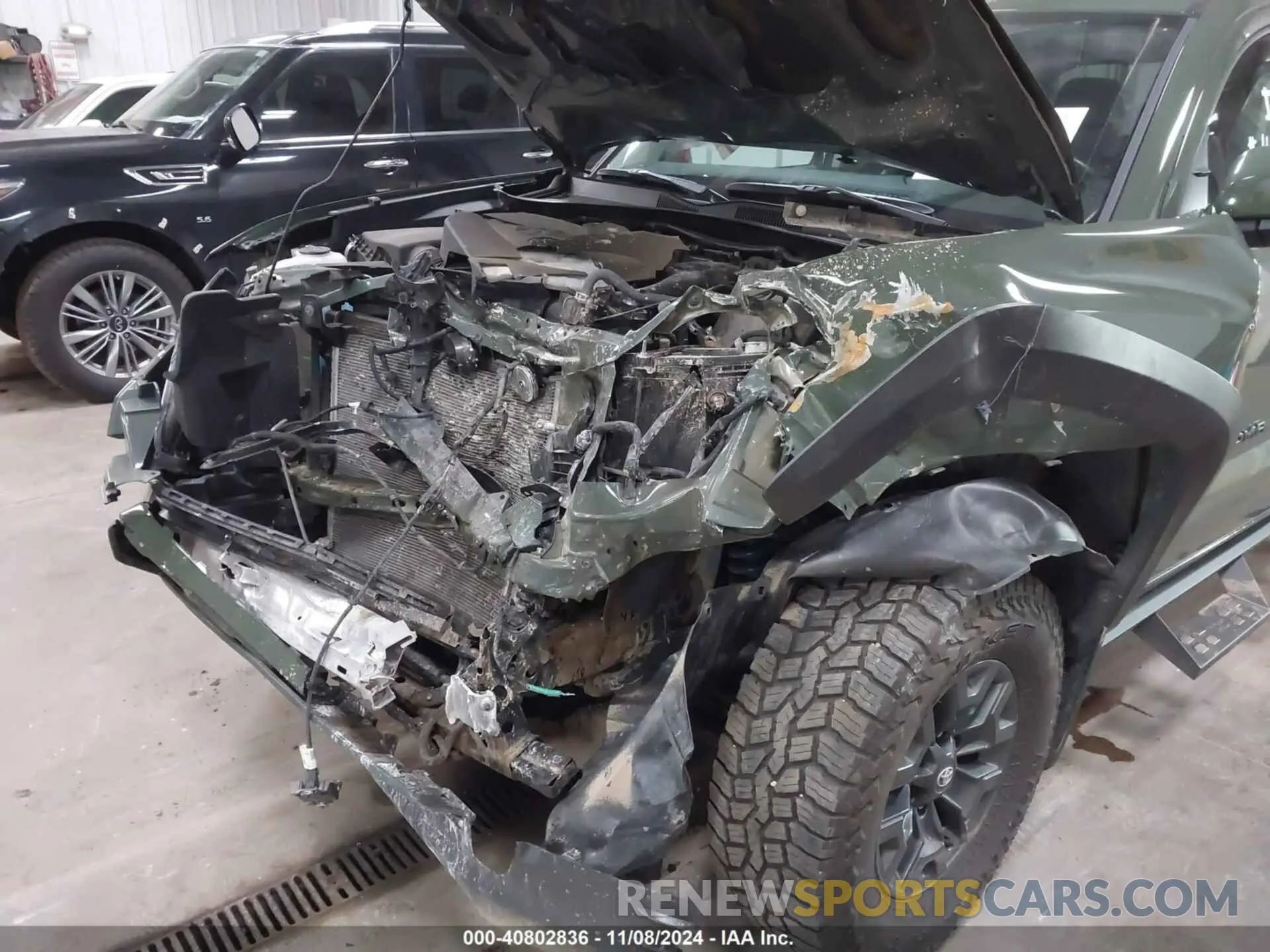 6 Photograph of a damaged car 5TFCZ5AN0MX263497 TOYOTA TACOMA 2021