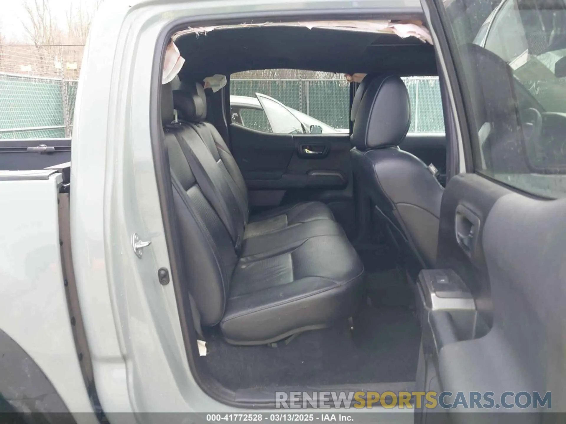 8 Photograph of a damaged car 5TFCZ5AN1MX248460 TOYOTA TACOMA 2021