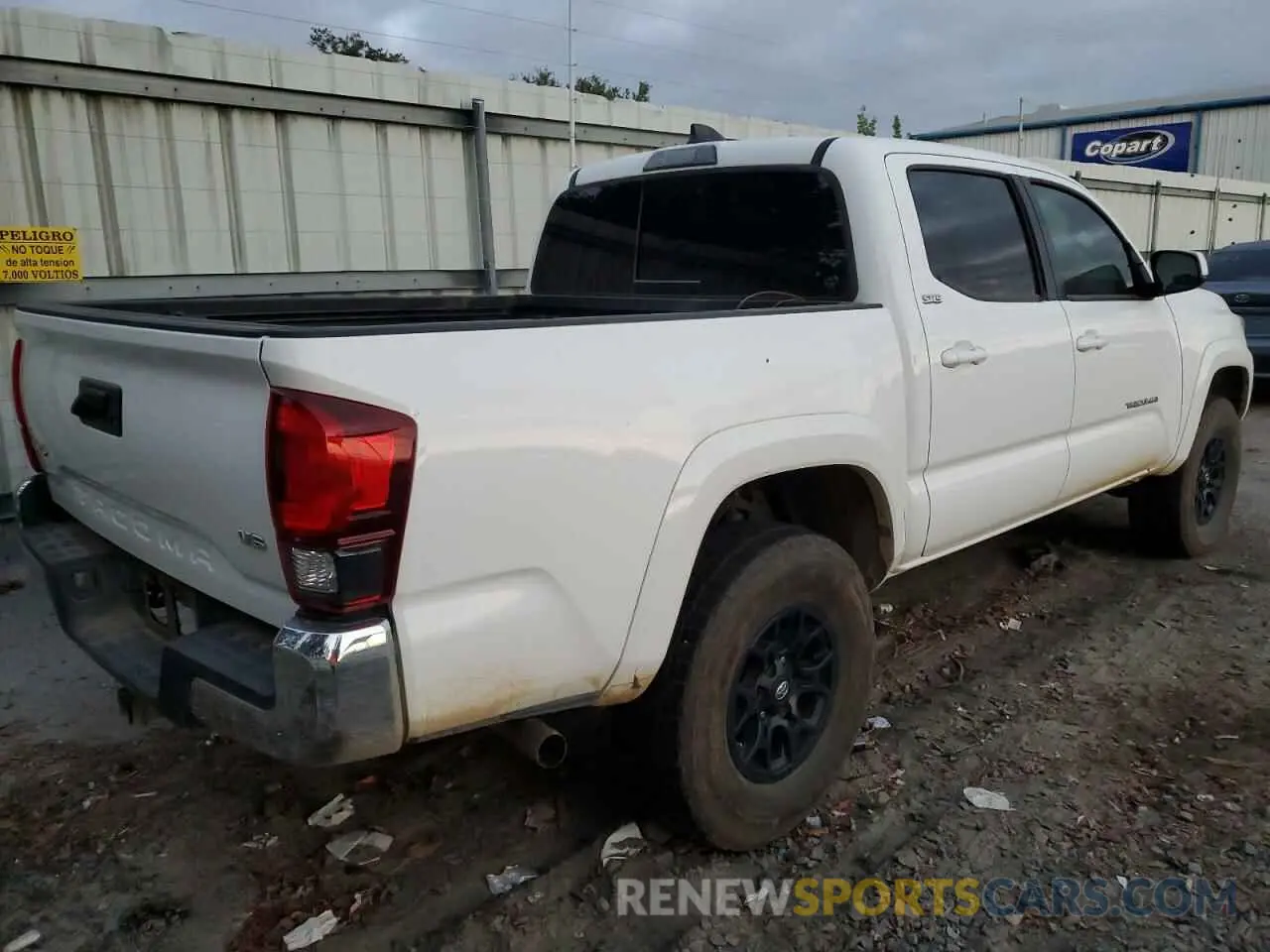 3 Photograph of a damaged car 5TFCZ5AN1MX255277 TOYOTA TACOMA 2021