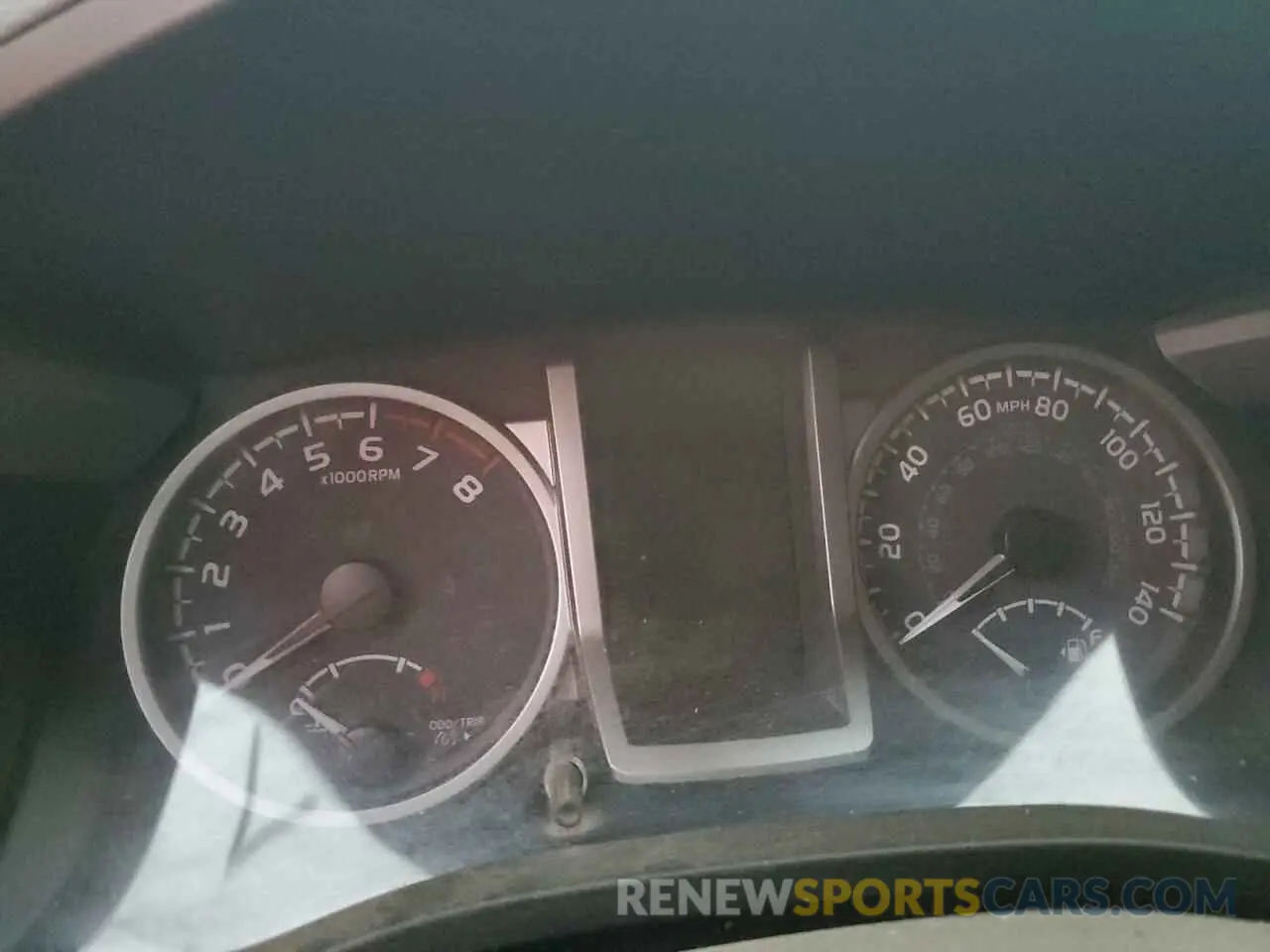 9 Photograph of a damaged car 5TFCZ5AN1MX255277 TOYOTA TACOMA 2021