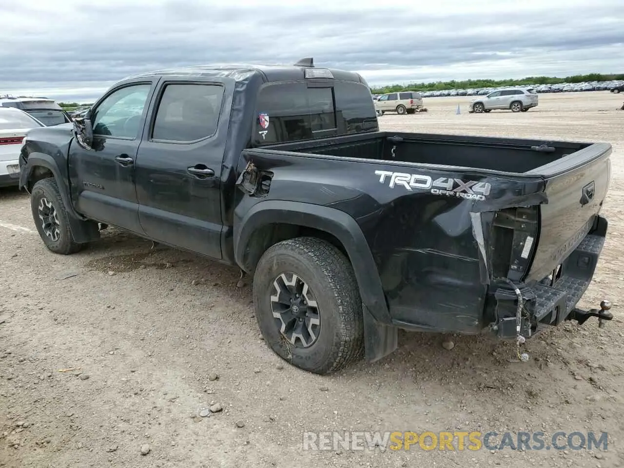 2 Photograph of a damaged car 5TFCZ5AN1MX256607 TOYOTA TACOMA 2021