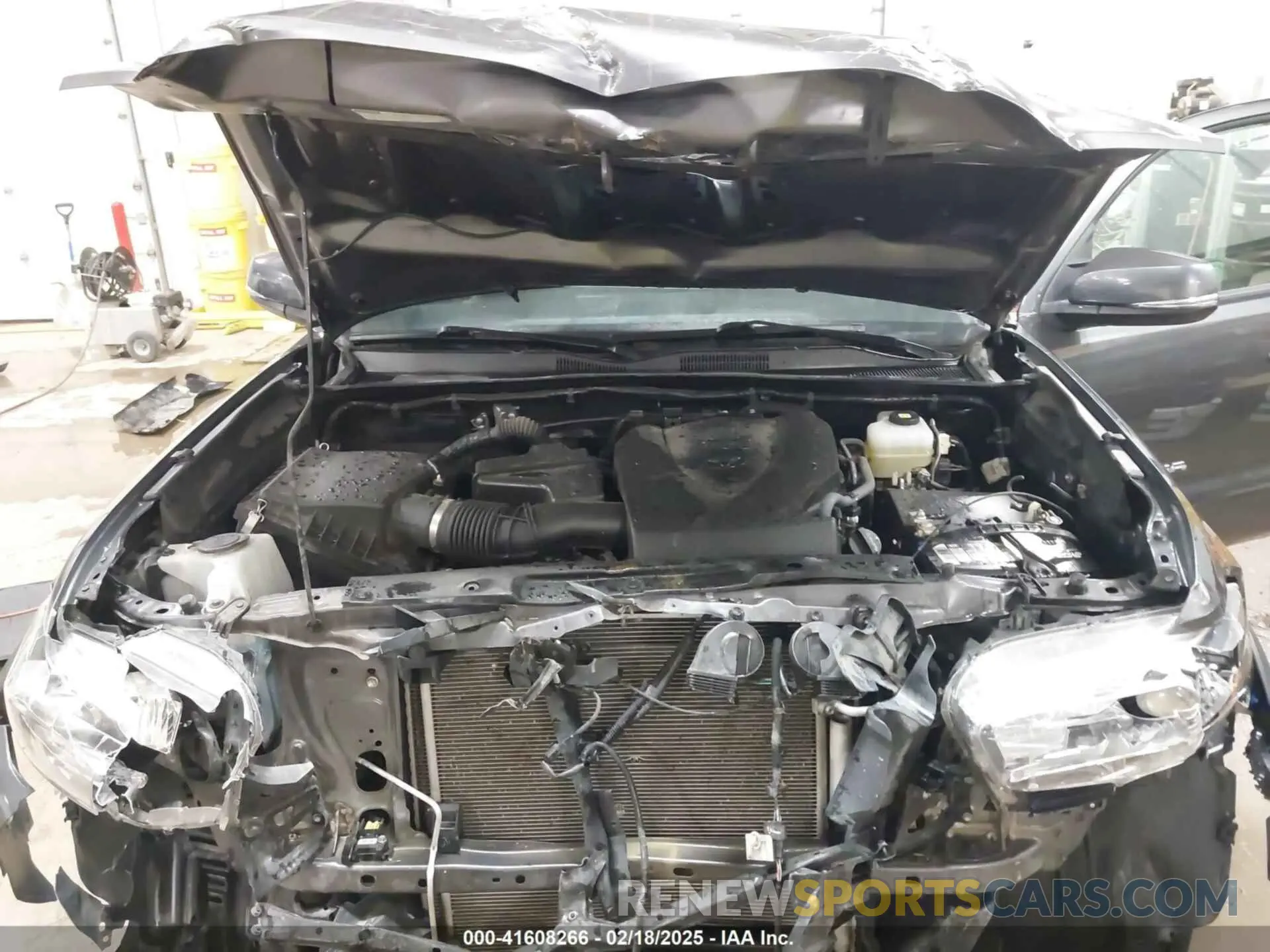 10 Photograph of a damaged car 5TFCZ5AN1MX268854 TOYOTA TACOMA 2021