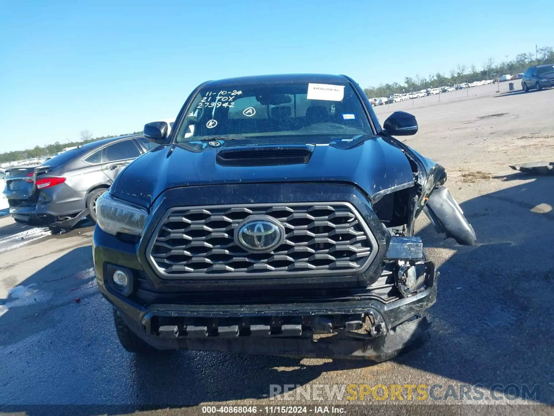 13 Photograph of a damaged car 5TFCZ5AN1MX273942 TOYOTA TACOMA 2021