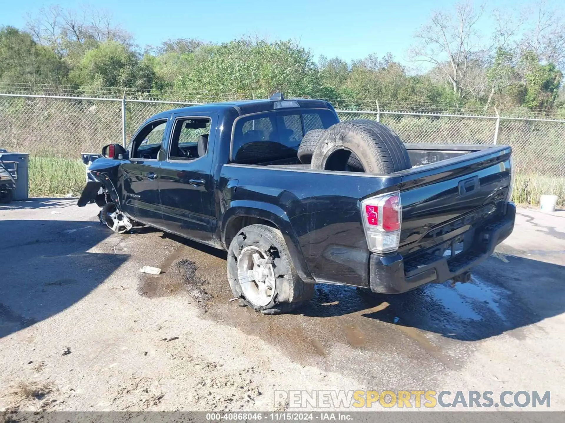 3 Photograph of a damaged car 5TFCZ5AN1MX273942 TOYOTA TACOMA 2021