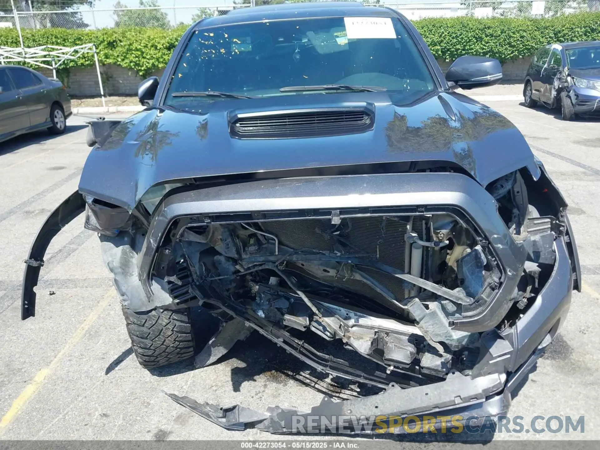 12 Photograph of a damaged car 5TFCZ5AN1MX274315 TOYOTA TACOMA 2021