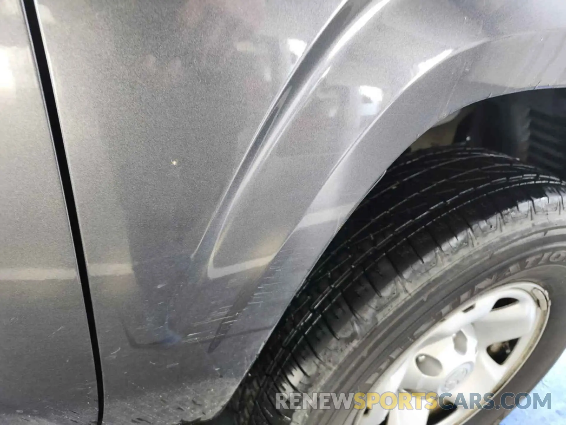 19 Photograph of a damaged car 5TFCZ5AN1MX280518 TOYOTA TACOMA 2021