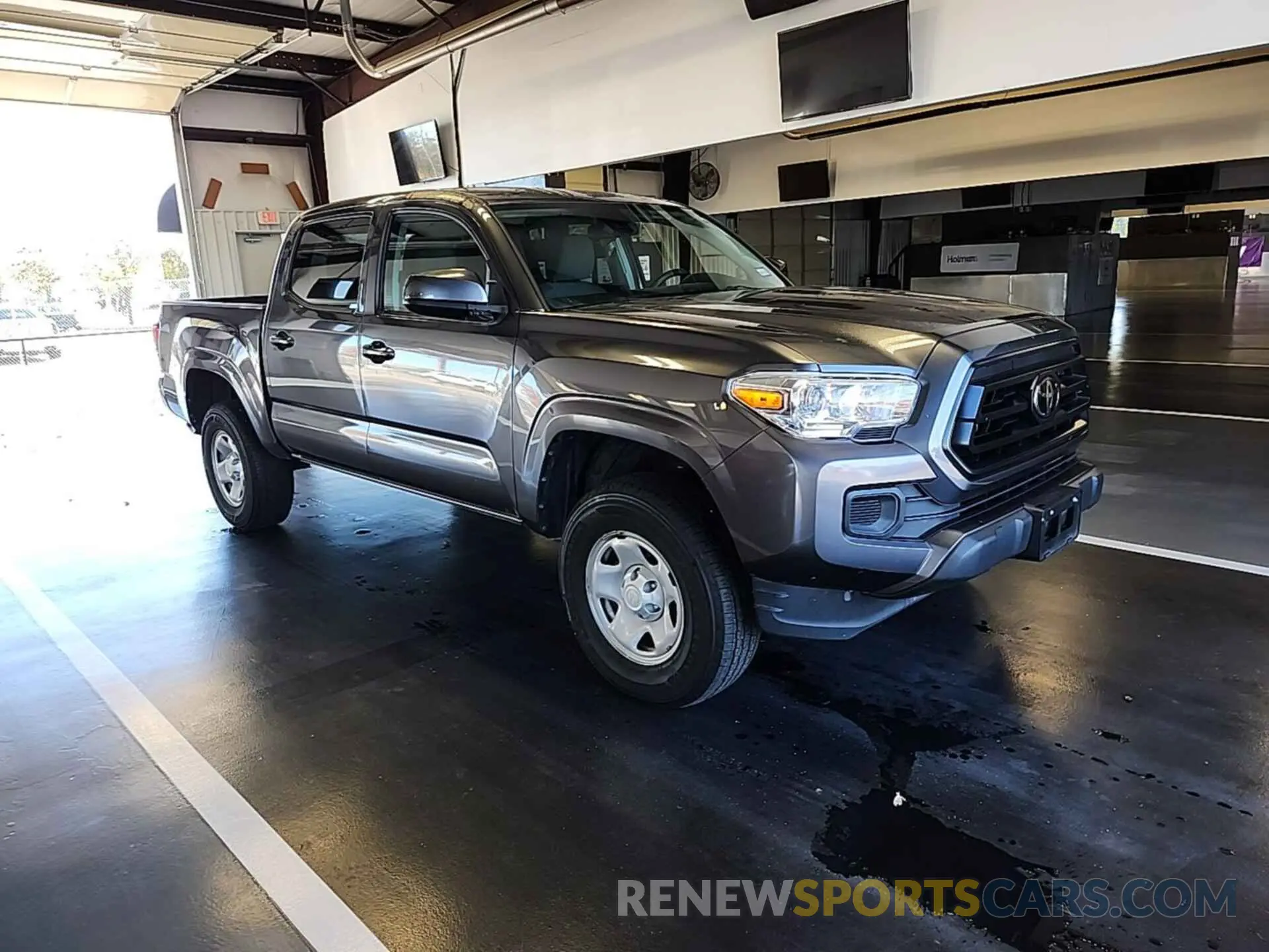 21 Photograph of a damaged car 5TFCZ5AN1MX280518 TOYOTA TACOMA 2021