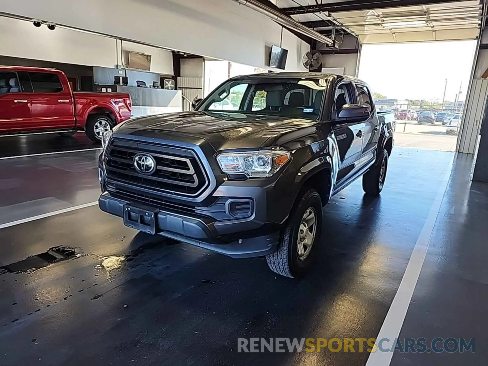 23 Photograph of a damaged car 5TFCZ5AN1MX280518 TOYOTA TACOMA 2021