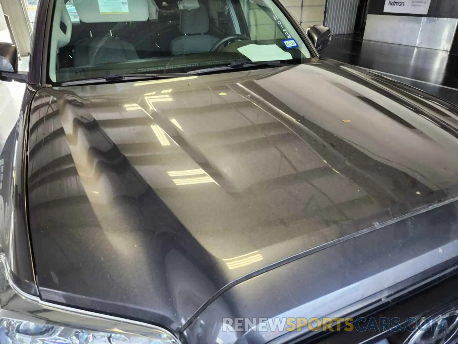 26 Photograph of a damaged car 5TFCZ5AN1MX280518 TOYOTA TACOMA 2021