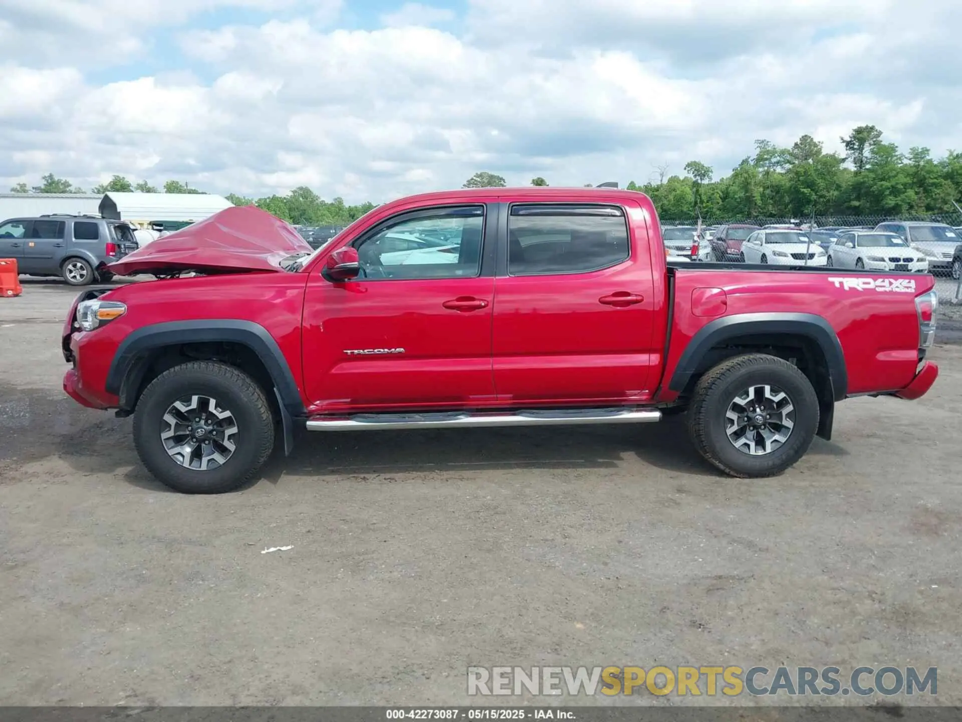 13 Photograph of a damaged car 5TFCZ5AN2MX263159 TOYOTA TACOMA 2021