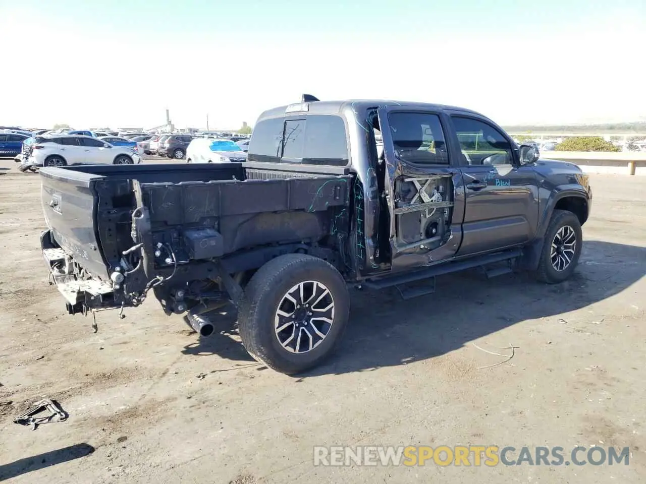3 Photograph of a damaged car 5TFCZ5AN3MX250260 TOYOTA TACOMA 2021