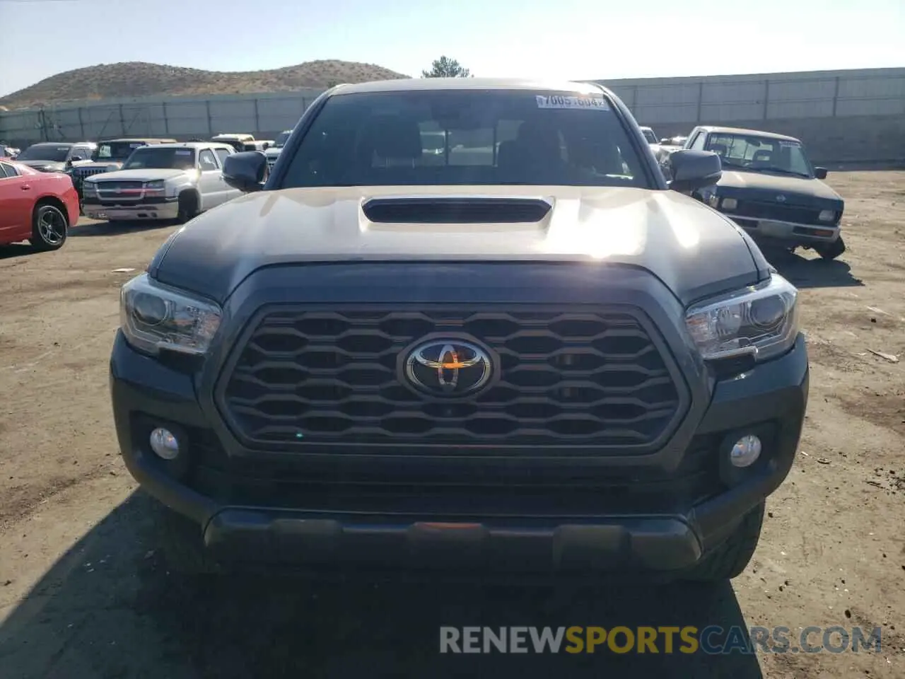 5 Photograph of a damaged car 5TFCZ5AN3MX250260 TOYOTA TACOMA 2021