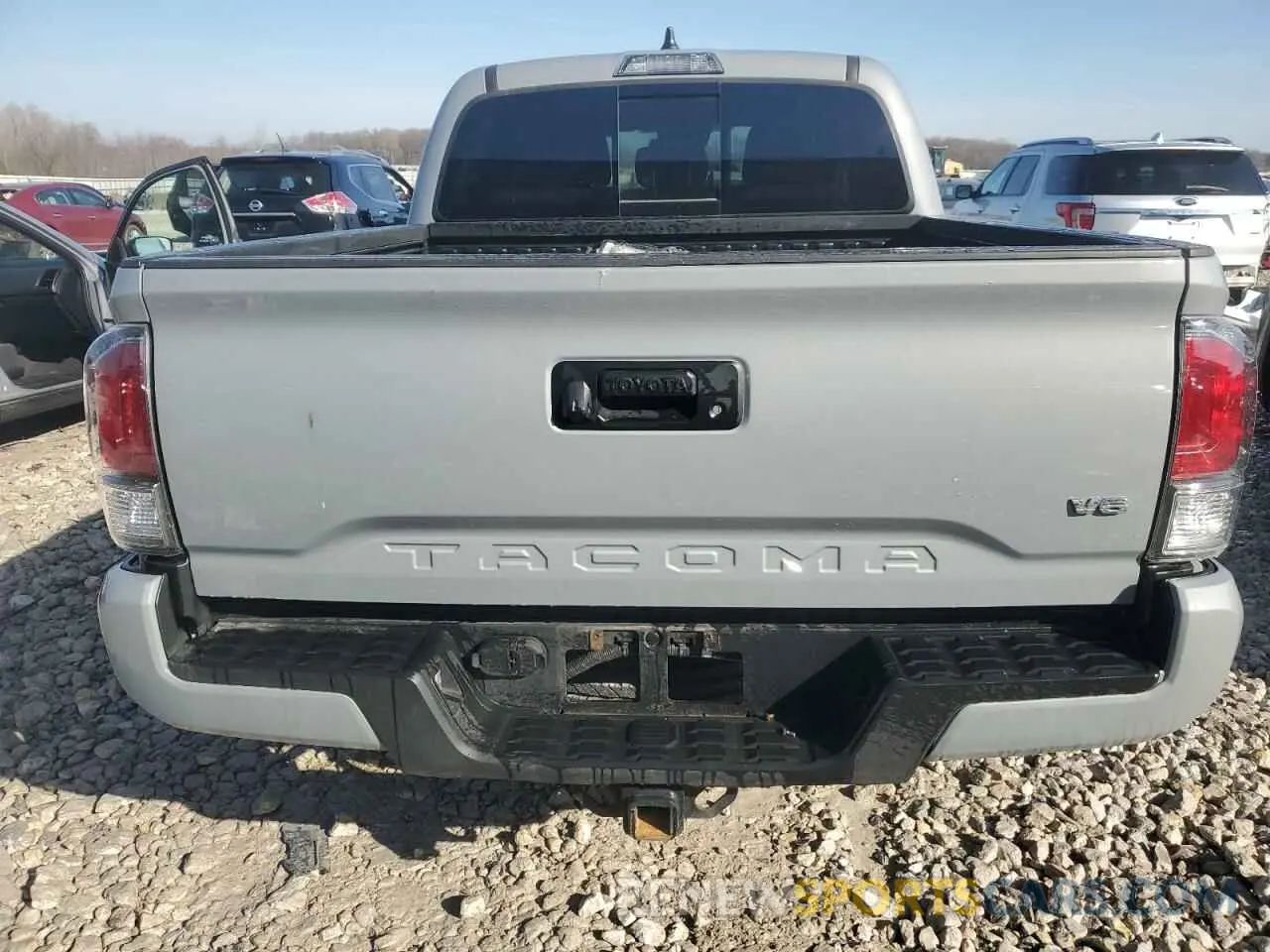 6 Photograph of a damaged car 5TFCZ5AN3MX278284 TOYOTA TACOMA 2021