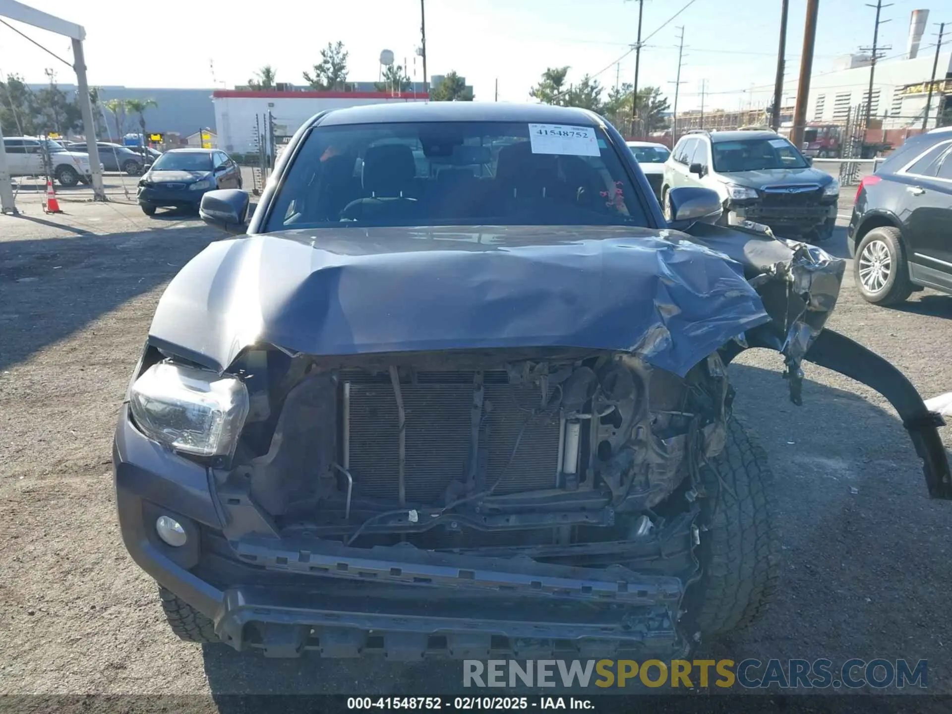 12 Photograph of a damaged car 5TFCZ5AN5MX258747 TOYOTA TACOMA 2021