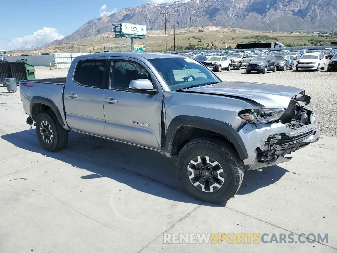 4 Photograph of a damaged car 5TFCZ5AN5MX260143 TOYOTA TACOMA 2021