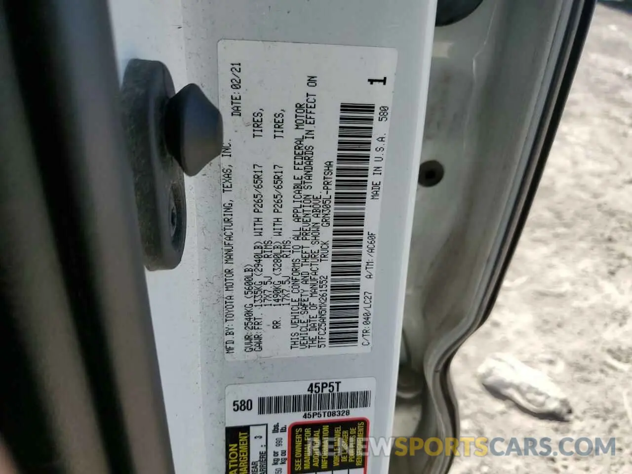 13 Photograph of a damaged car 5TFCZ5AN5MX261552 TOYOTA TACOMA 2021