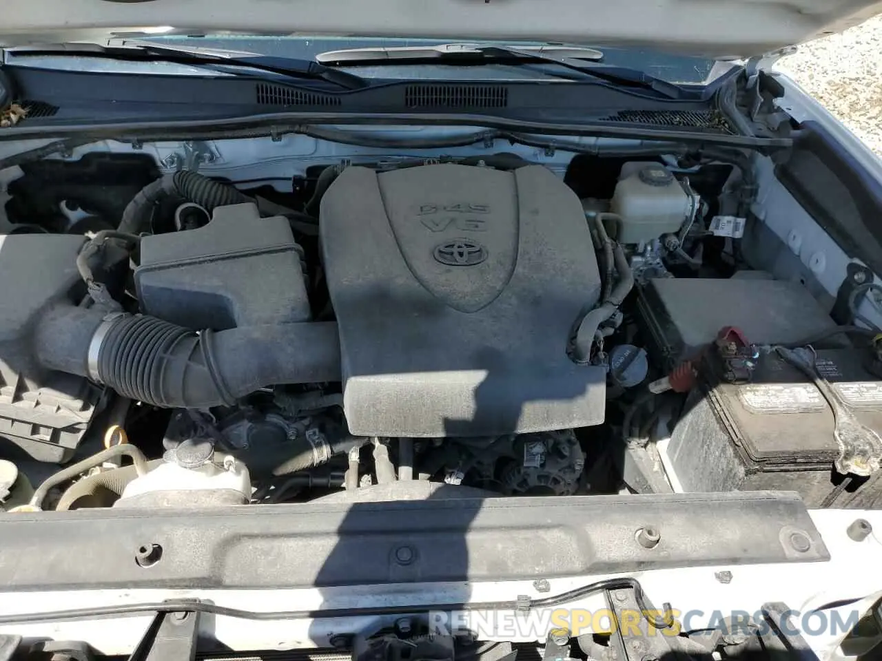 11 Photograph of a damaged car 5TFCZ5AN5MX277136 TOYOTA TACOMA 2021