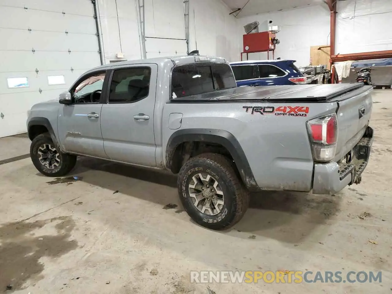 2 Photograph of a damaged car 5TFCZ5AN6MX250236 TOYOTA TACOMA 2021