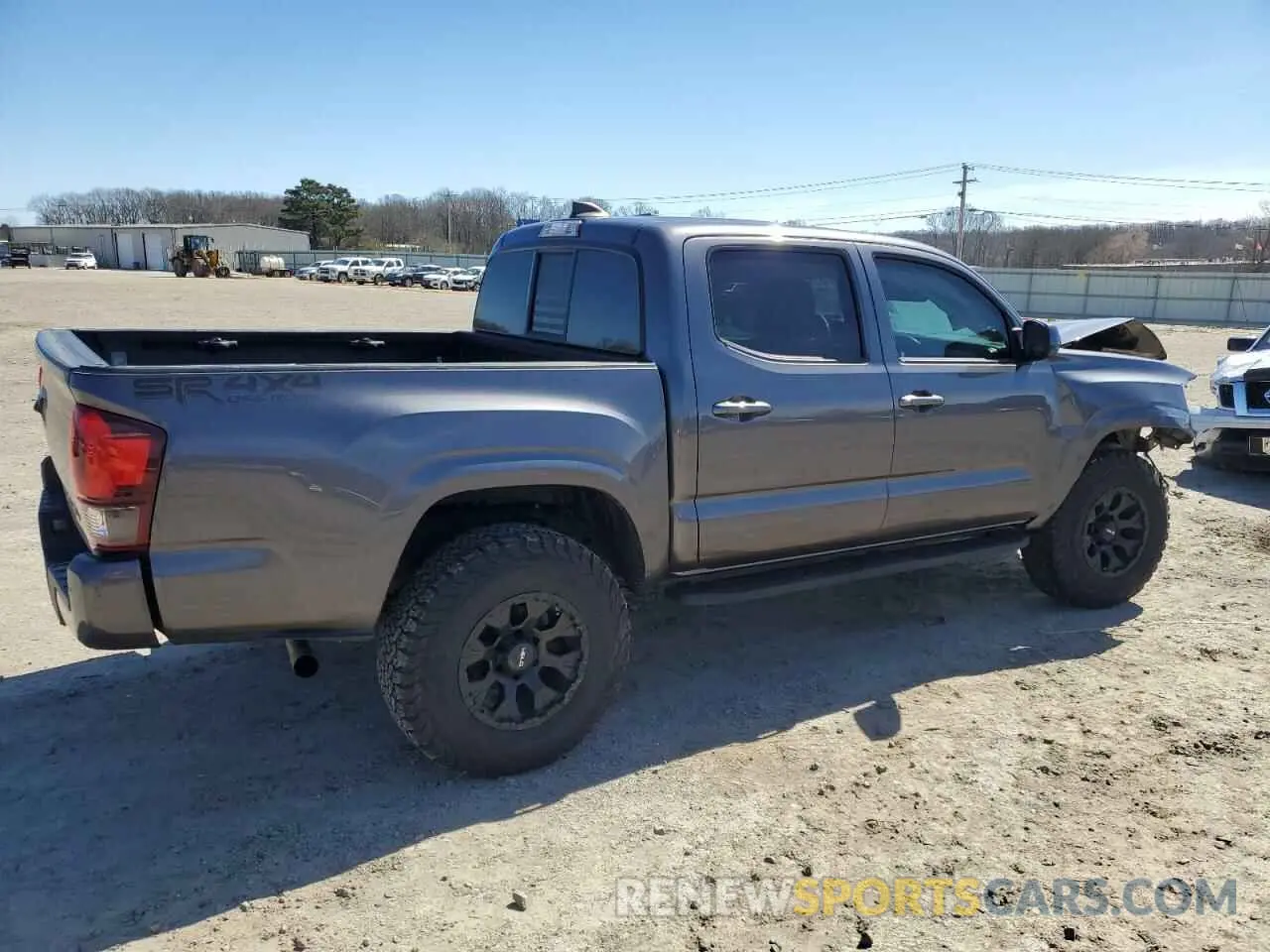 3 Photograph of a damaged car 5TFCZ5AN6MX252195 TOYOTA TACOMA 2021