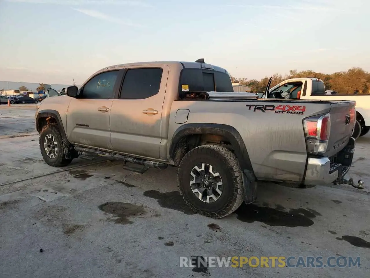 2 Photograph of a damaged car 5TFCZ5AN7MX263075 TOYOTA TACOMA 2021