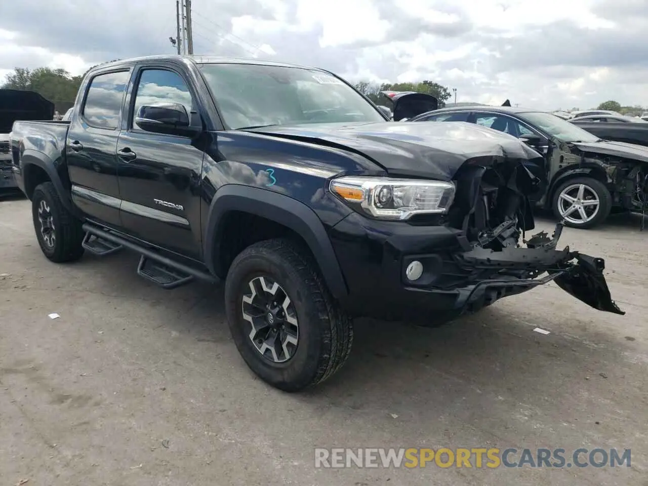 4 Photograph of a damaged car 5TFCZ5AN7MX263920 TOYOTA TACOMA 2021