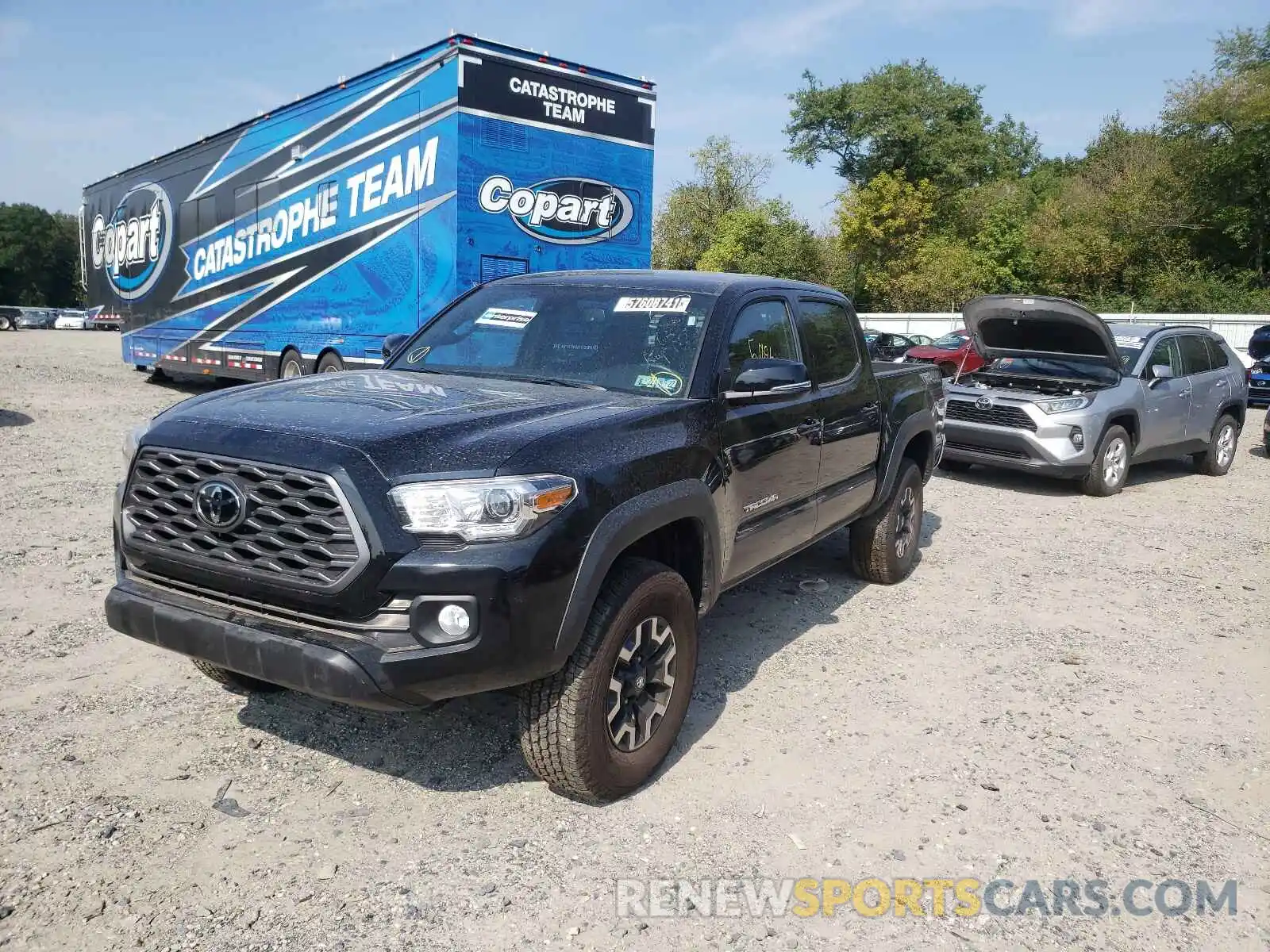 2 Photograph of a damaged car 5TFCZ5AN7MX273184 TOYOTA TACOMA 2021