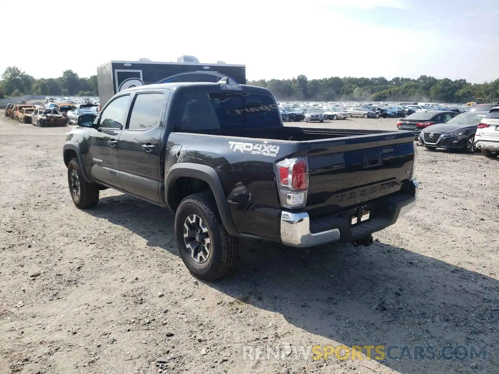 3 Photograph of a damaged car 5TFCZ5AN7MX273184 TOYOTA TACOMA 2021