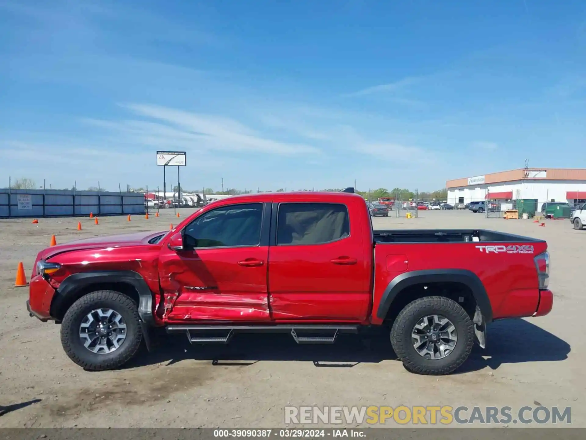 14 Photograph of a damaged car 5TFCZ5AN8MX254613 TOYOTA TACOMA 2021