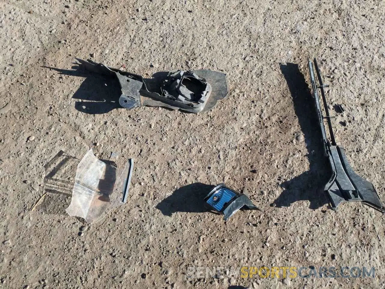 12 Photograph of a damaged car 5TFCZ5AN8MX268415 TOYOTA TACOMA 2021