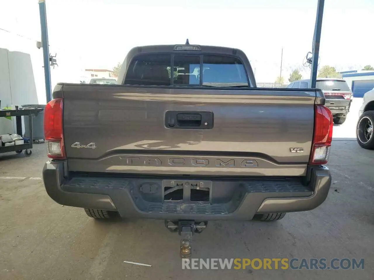 6 Photograph of a damaged car 5TFCZ5AN9MX257973 TOYOTA TACOMA 2021