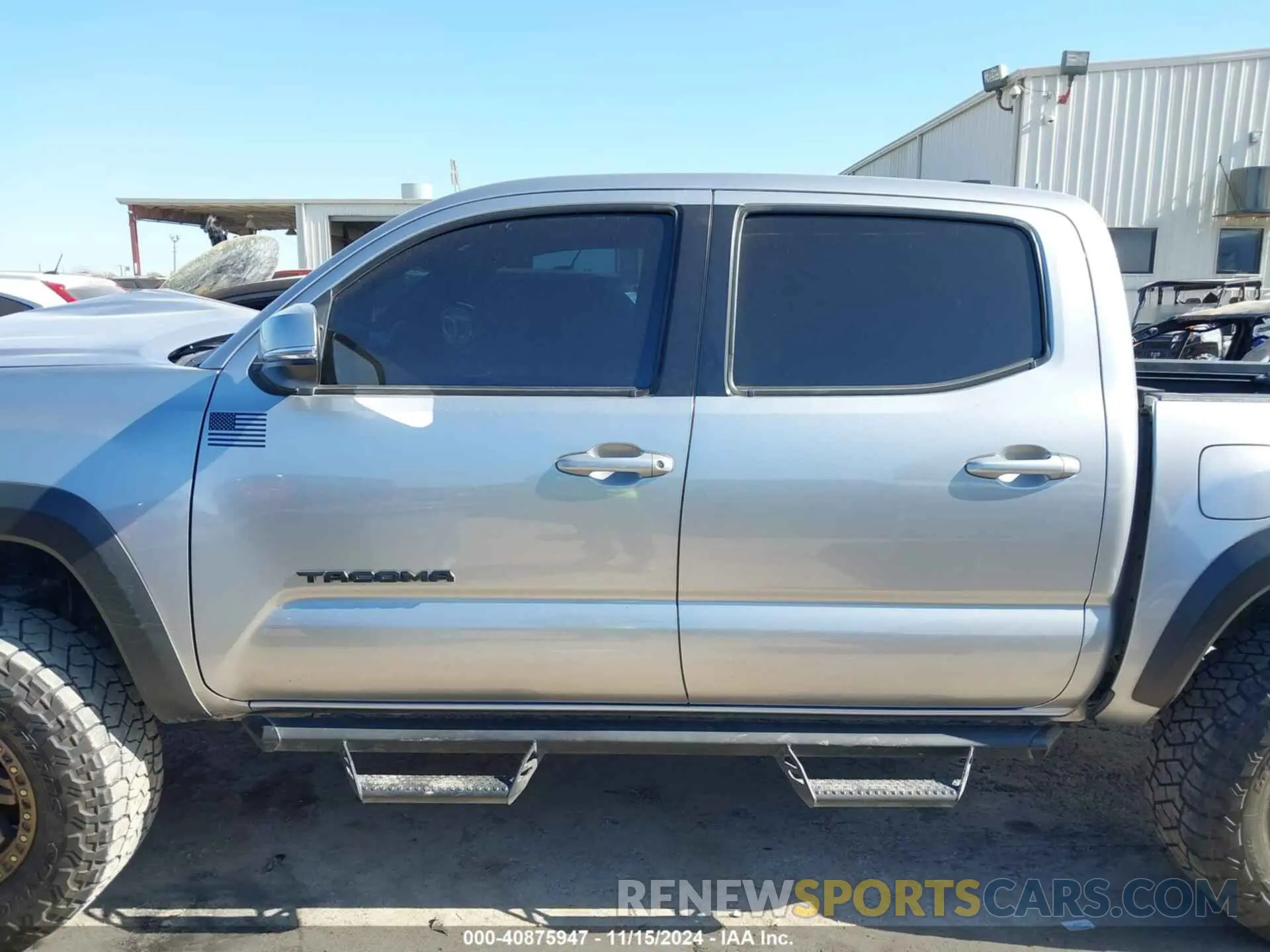 14 Photograph of a damaged car 5TFCZ5AN9MX258511 TOYOTA TACOMA 2021