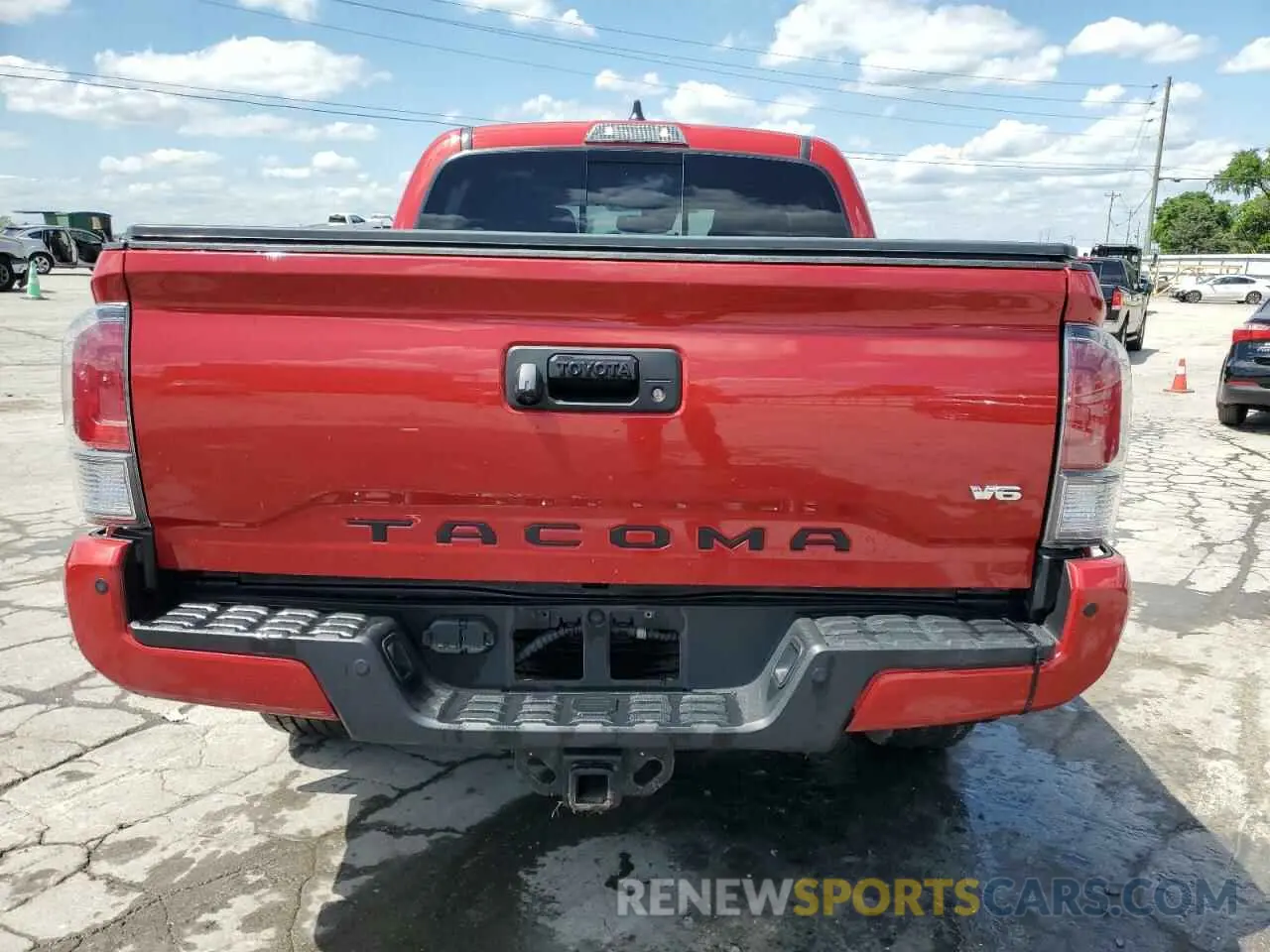 6 Photograph of a damaged car 5TFCZ5AN9MX282890 TOYOTA TACOMA 2021