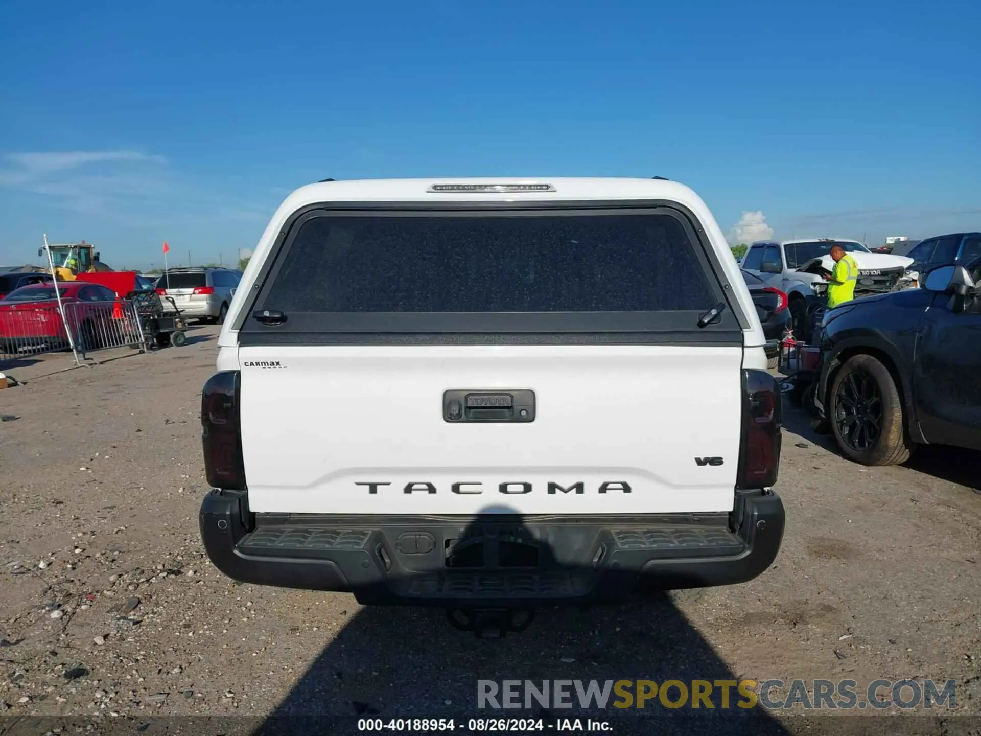 16 Photograph of a damaged car 5TFCZ5ANXMX275771 TOYOTA TACOMA 2021