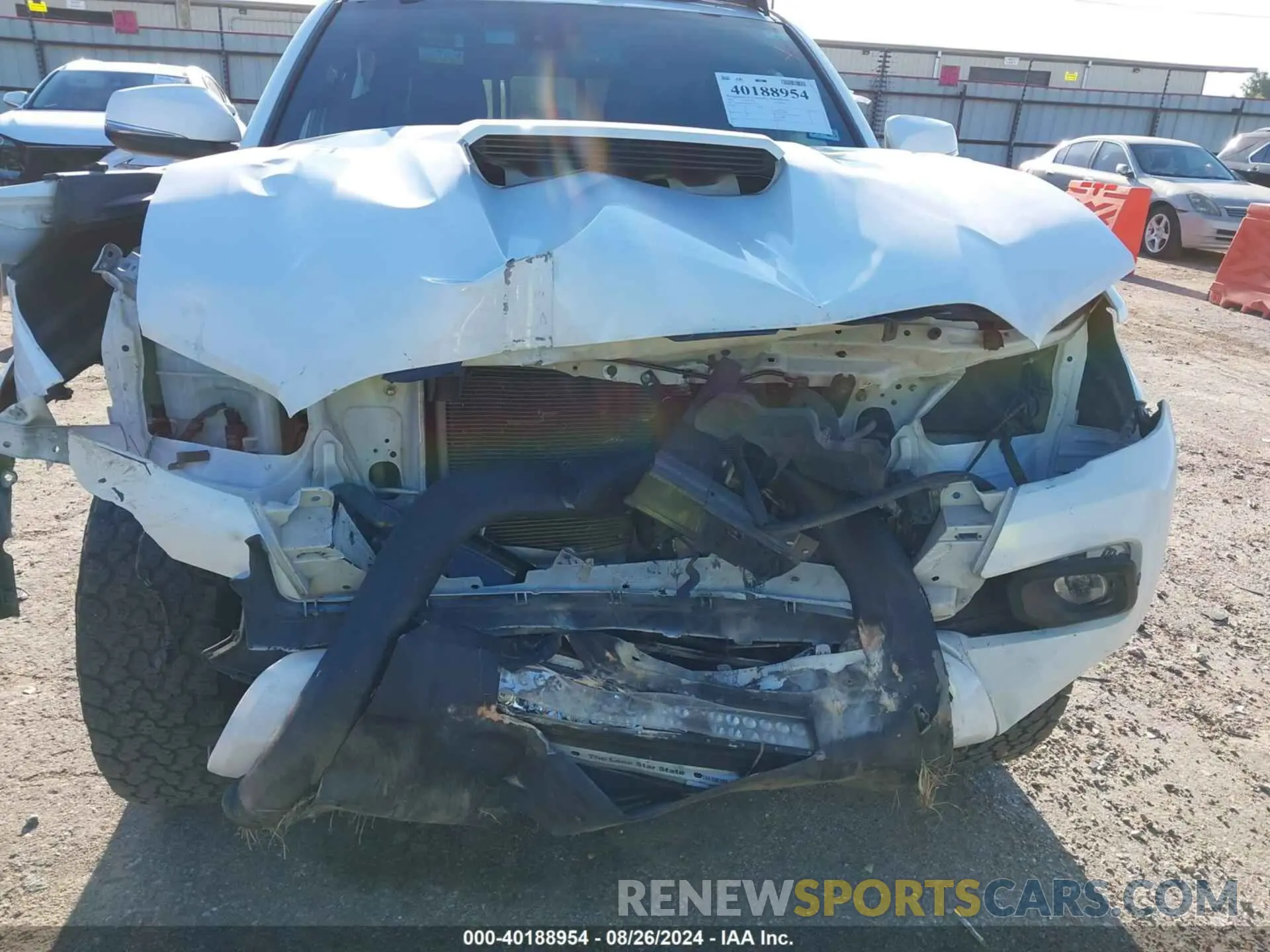 6 Photograph of a damaged car 5TFCZ5ANXMX275771 TOYOTA TACOMA 2021