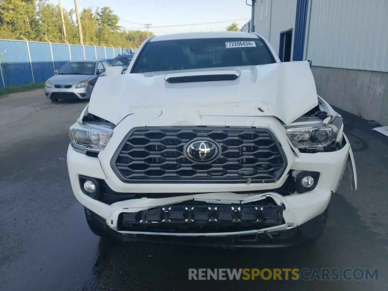 5 Photograph of a damaged car 5TFDZ5BN1MX061125 TOYOTA TACOMA 2021