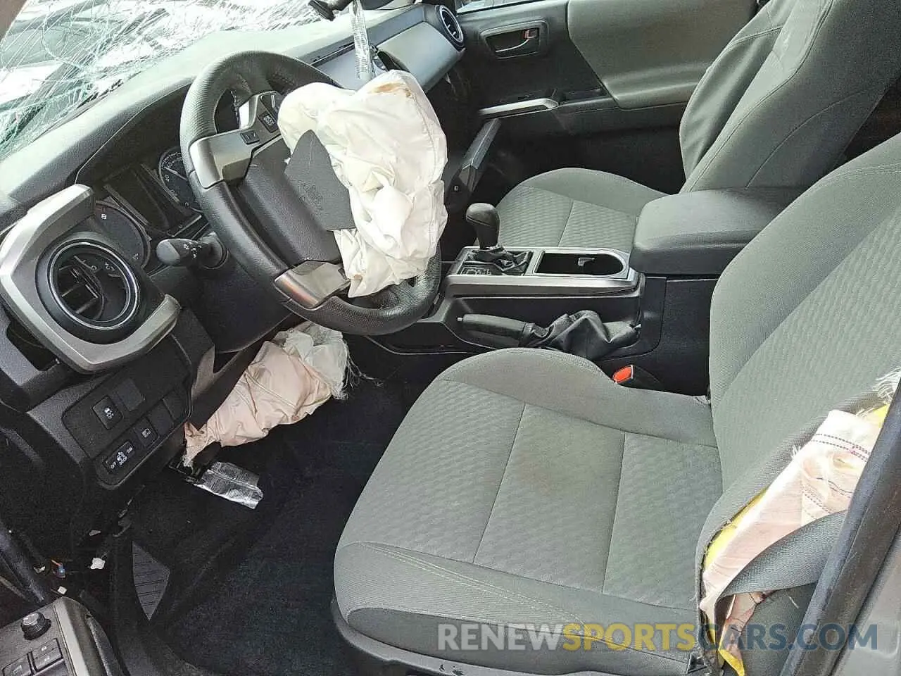 7 Photograph of a damaged car 3TMAZ5CN0NM173410 TOYOTA TACOMA 2022
