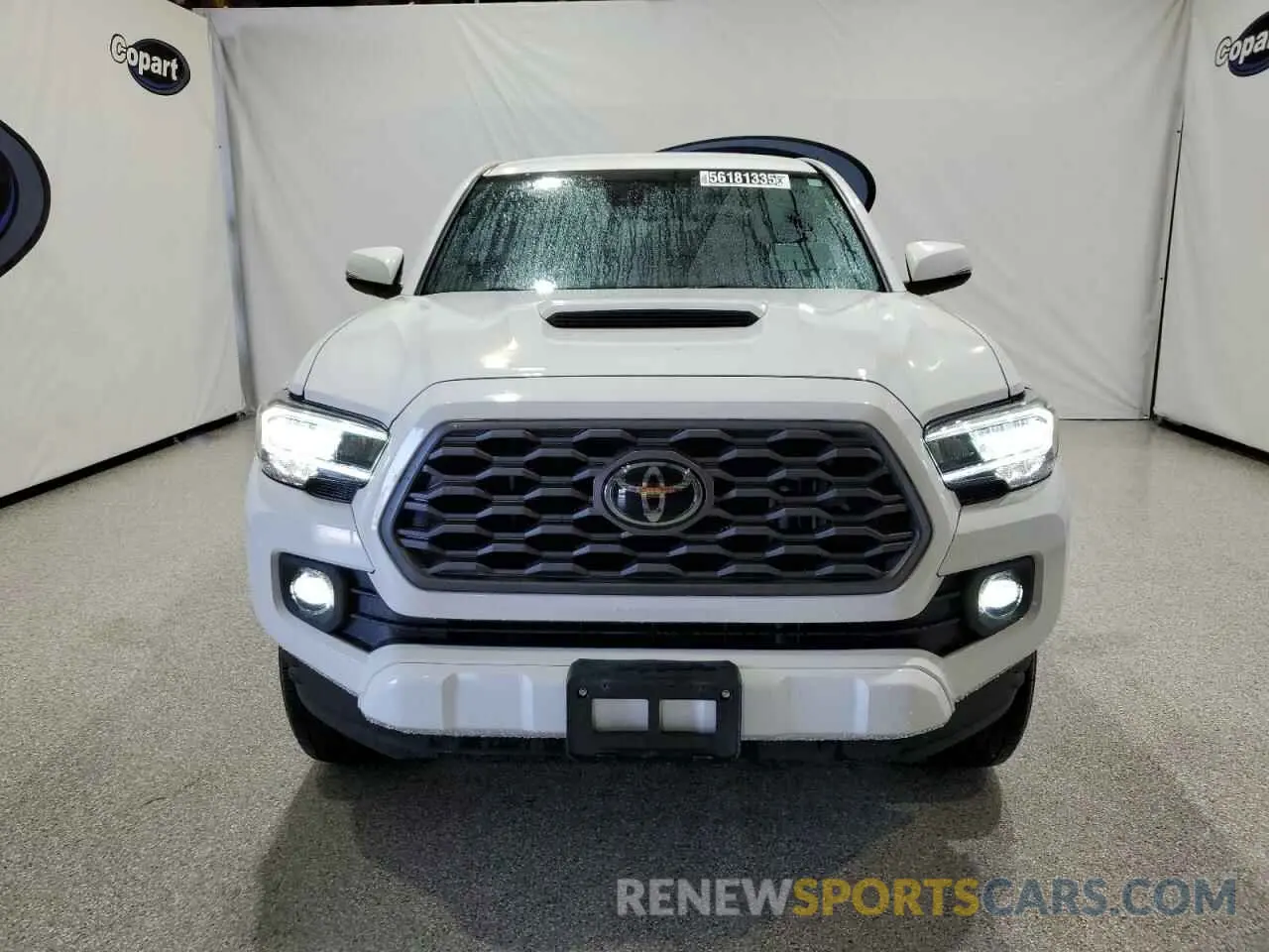 5 Photograph of a damaged car 3TMAZ5CN1NM180561 TOYOTA TACOMA 2022