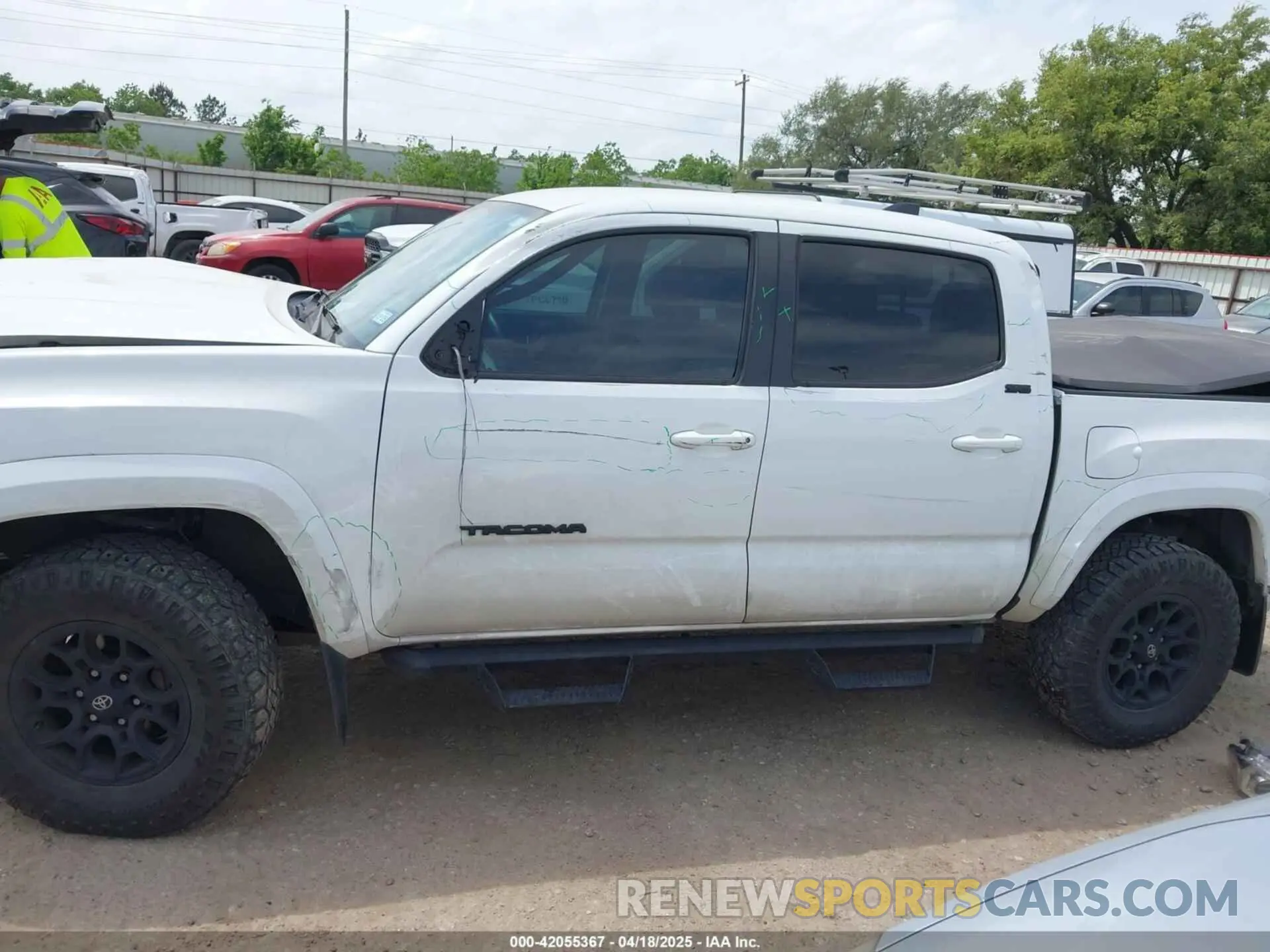 15 Photograph of a damaged car 3TMAZ5CN1NM194878 TOYOTA TACOMA 2022