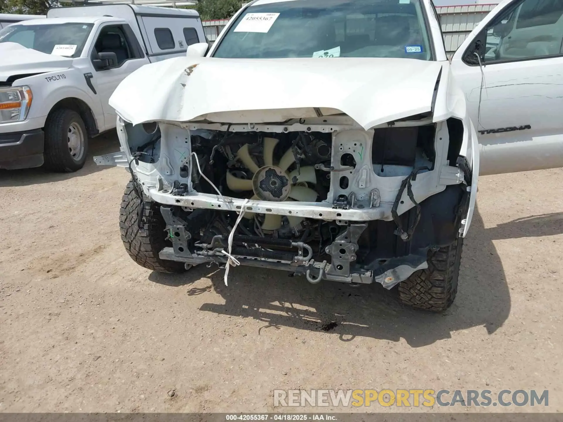 6 Photograph of a damaged car 3TMAZ5CN1NM194878 TOYOTA TACOMA 2022