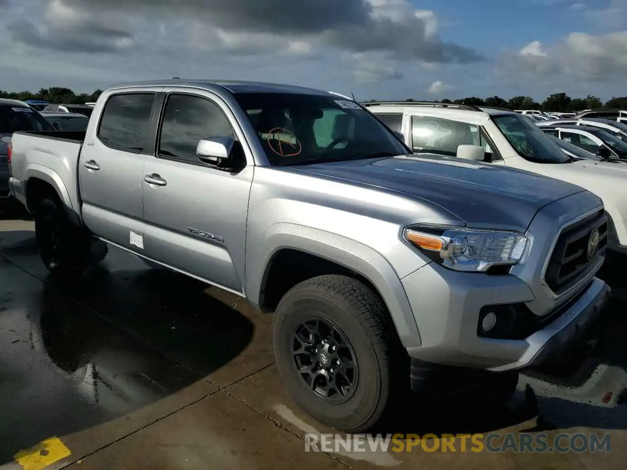 4 Photograph of a damaged car 3TMAZ5CN2NM166054 TOYOTA TACOMA 2022