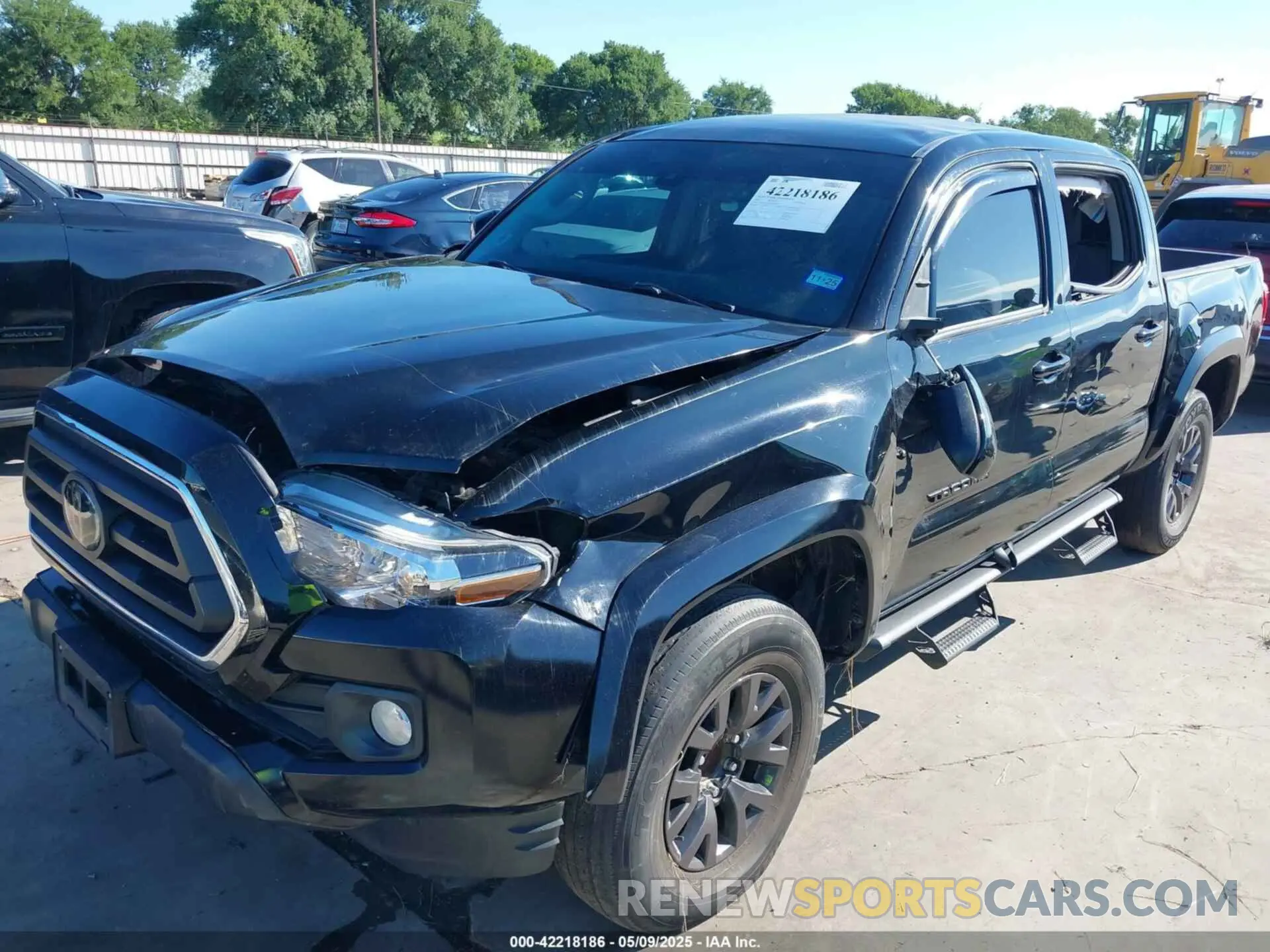 2 Photograph of a damaged car 3TMAZ5CN2NM170833 TOYOTA TACOMA 2022