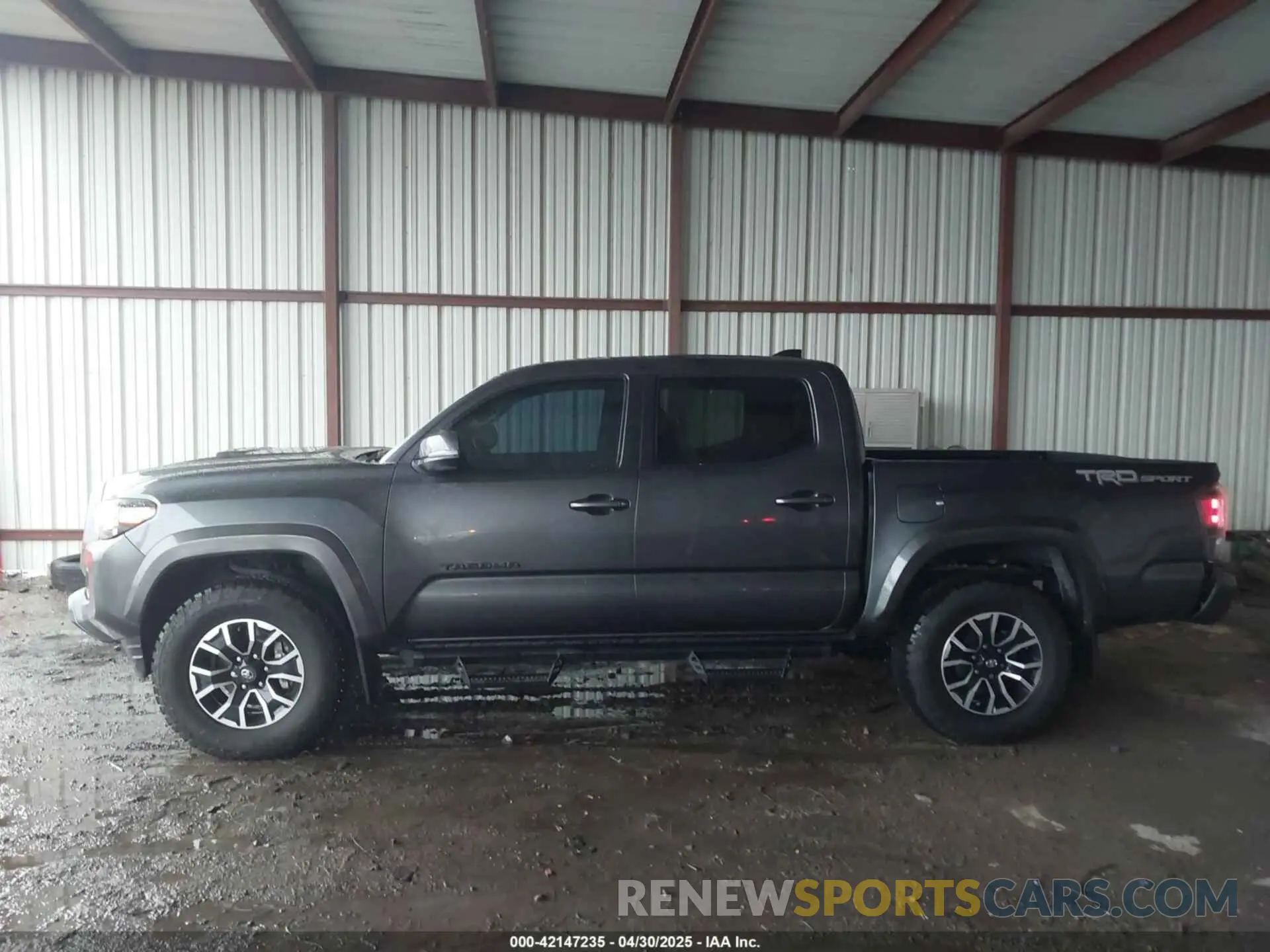 14 Photograph of a damaged car 3TMAZ5CN2NM181329 TOYOTA TACOMA 2022