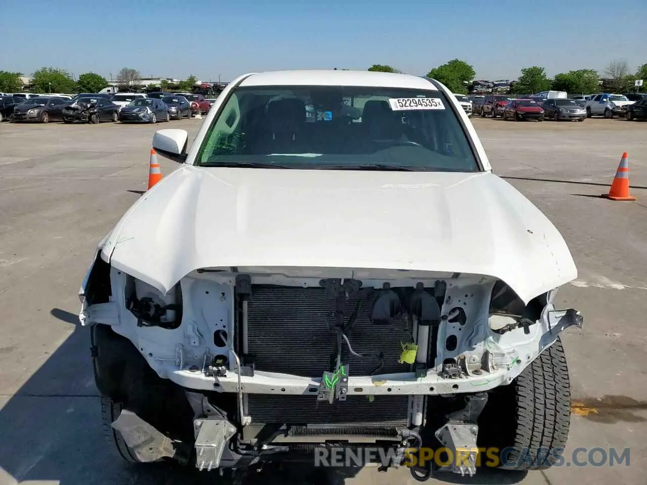 5 Photograph of a damaged car 3TMAZ5CN2NM195795 TOYOTA TACOMA 2022