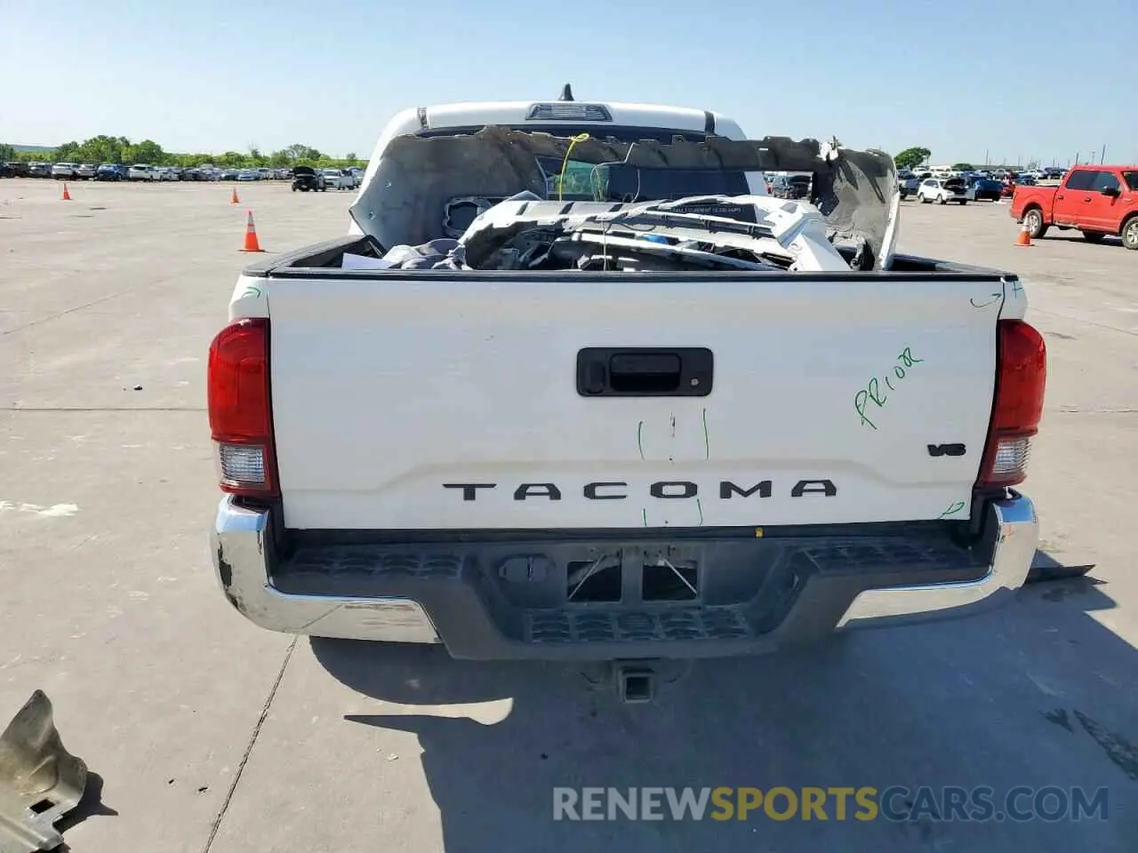 6 Photograph of a damaged car 3TMAZ5CN2NM195795 TOYOTA TACOMA 2022