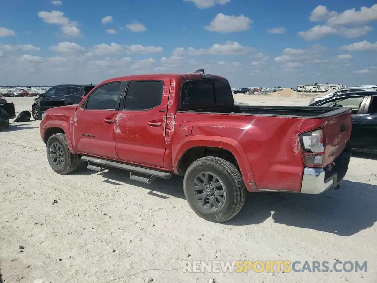 2 Photograph of a damaged car 3TMAZ5CN3NM172932 TOYOTA TACOMA 2022