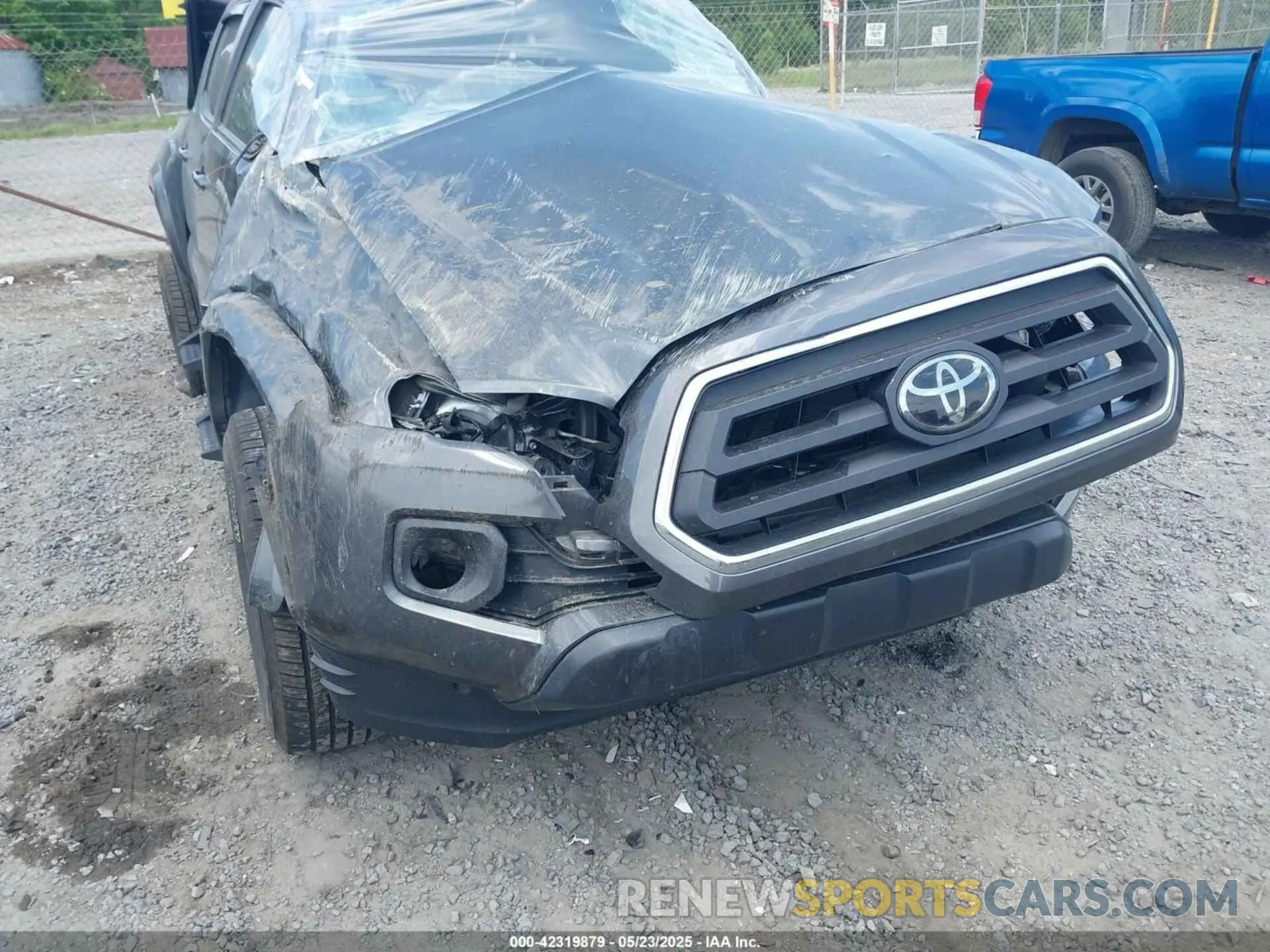 6 Photograph of a damaged car 3TMAZ5CN3NM189570 TOYOTA TACOMA 2022