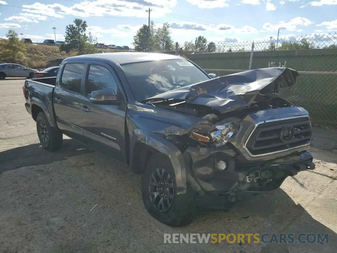 4 Photograph of a damaged car 3TMAZ5CN4NM162250 TOYOTA TACOMA 2022