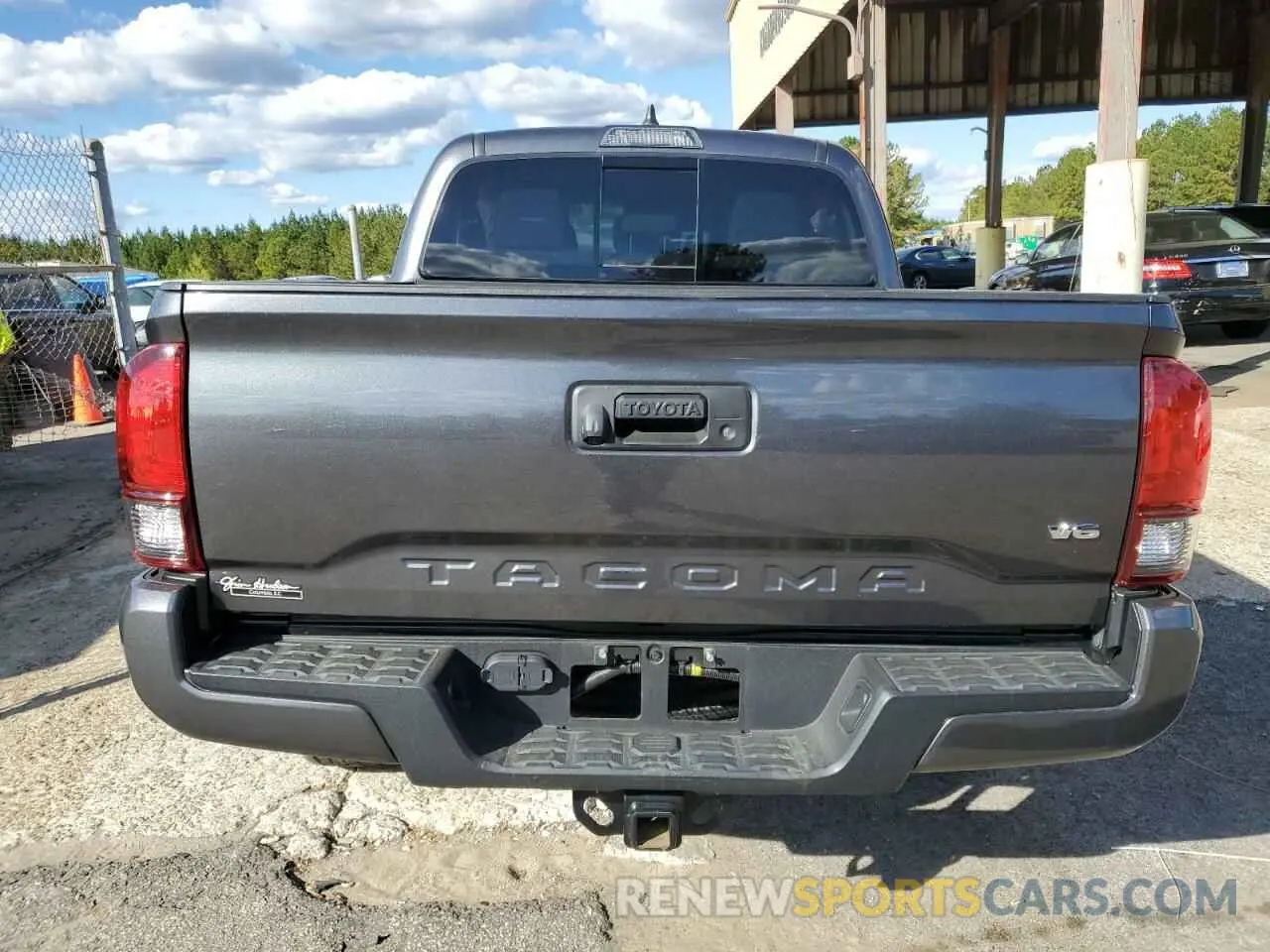 6 Photograph of a damaged car 3TMAZ5CN4NM162250 TOYOTA TACOMA 2022