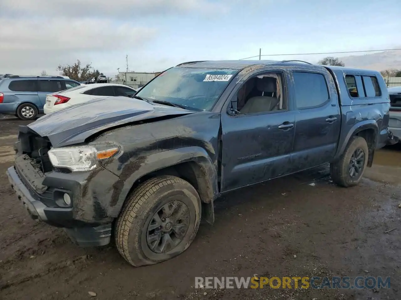 1 Photograph of a damaged car 3TMAZ5CN4NM175922 TOYOTA TACOMA 2022
