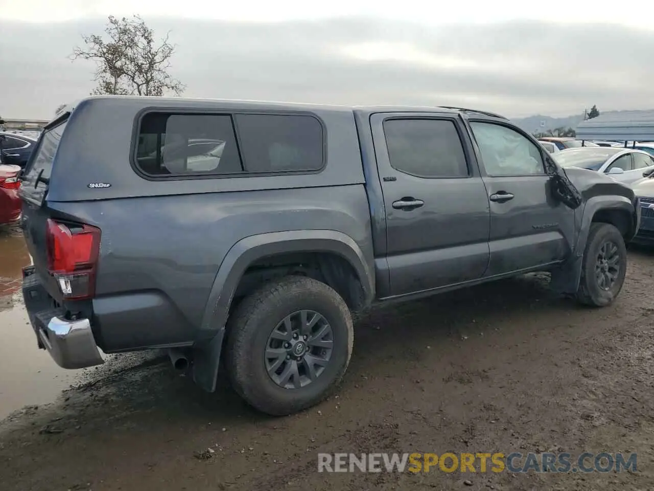 3 Photograph of a damaged car 3TMAZ5CN4NM175922 TOYOTA TACOMA 2022